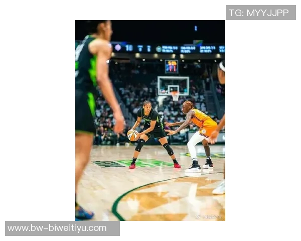 四川女篮正式签约WNBA西雅图风暴后卫齐亚库克助力新赛季 四川女篮正式签约WNBA西雅图风暴后卫齐亚库克助力新赛季