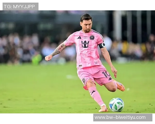 38岁梅西三场比赛斩获五球五助攻荣膺美职联十月最佳球员称号 38岁梅西三场比赛斩获五球五助攻荣膺美职联十月最佳球员称号