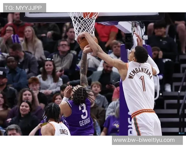 追梦谈防守文班表现：马刺为他设计多样掩护我仿佛在追逐库里的脚步