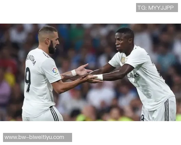 埃尔切主帅直言维尼修斯犯规明显非正常比赛对抗行为引发争议