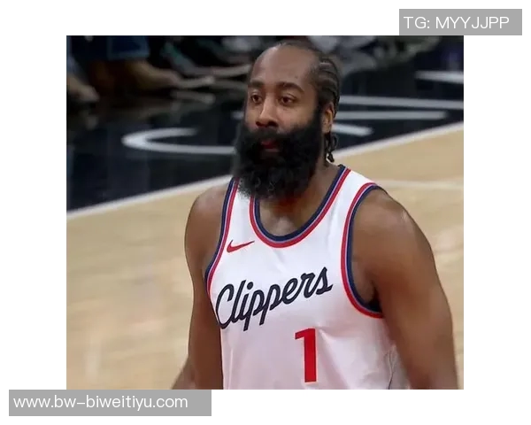 哈登谈最后一投被犯规的预感与比赛混乱局面